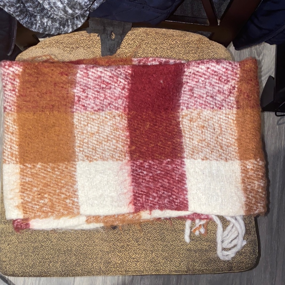 Cute scarf